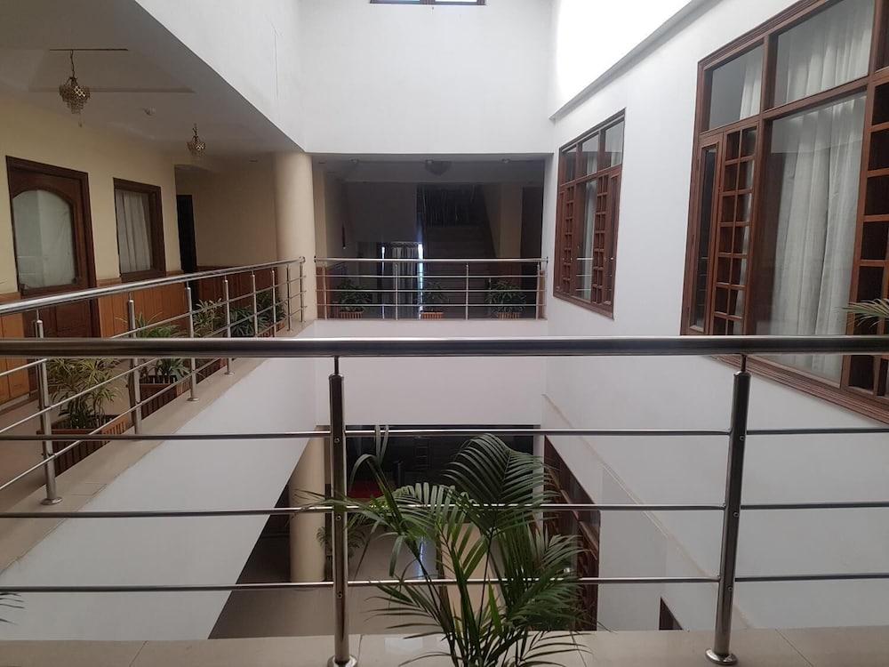 Hotel Park Inn Chandigarh Luaran gambar