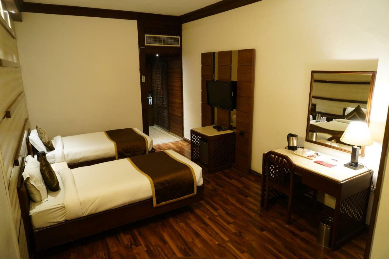 Hotel Park Inn Chandigarh Luaran gambar
